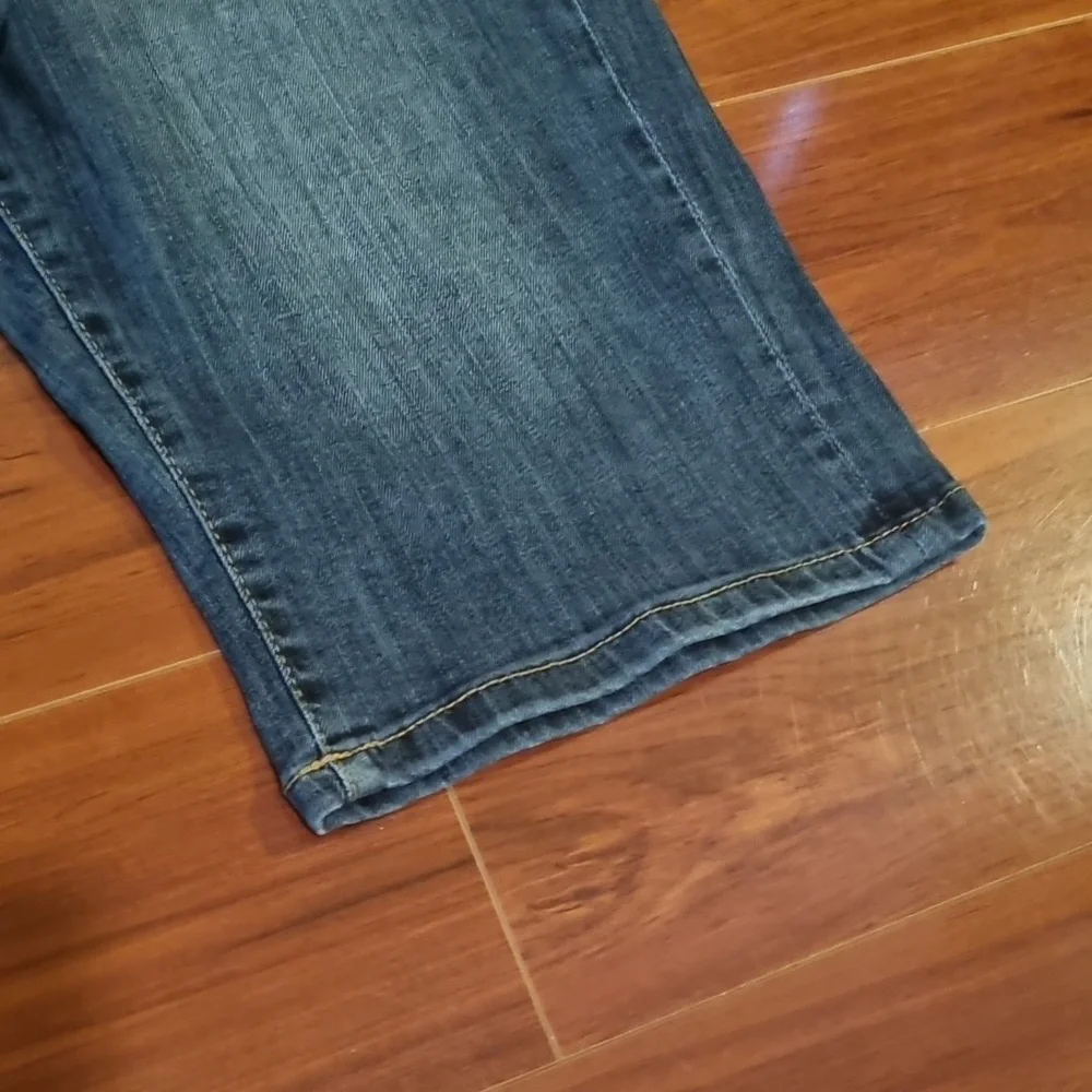 Banana Republic Denim Shorts Medium Wash Size 28/6 - Picture 5 of 12
